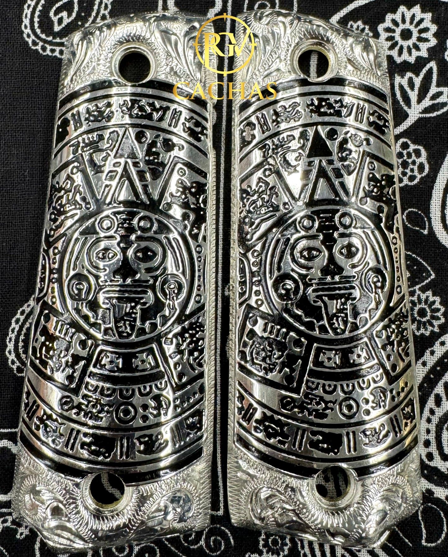 1911 Full Size Calendario Azteca Grips