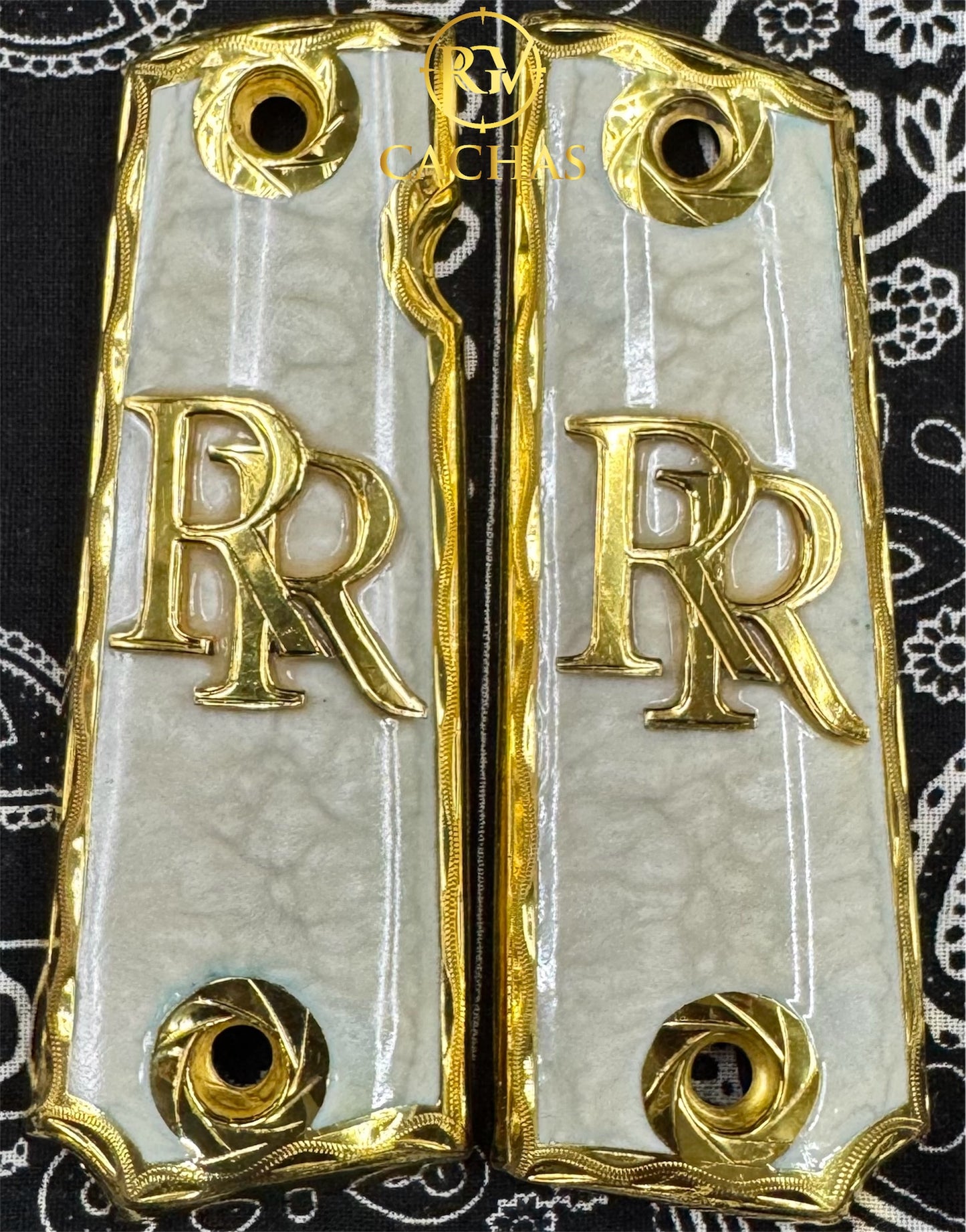 1911 Full Size Custom Initial Grips